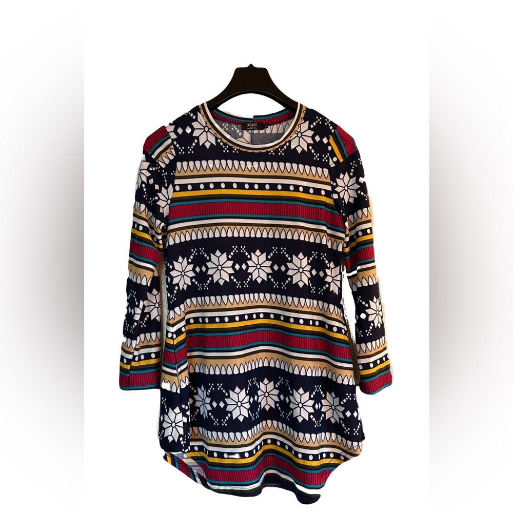 R & B Collection Women’s Sweater Dress. Size Large.